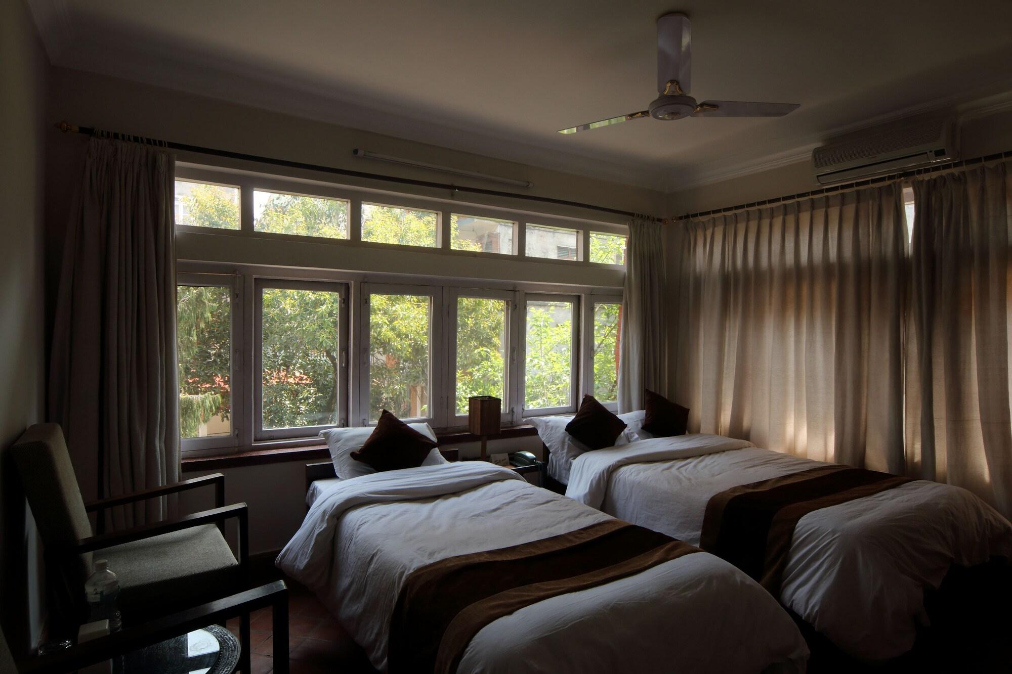 Hotel Thorong Peak Kathmandu Bagian luar foto